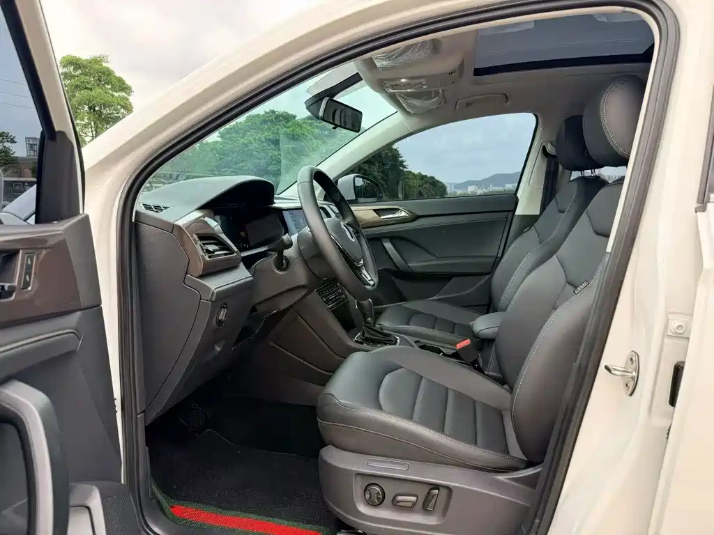Volkswagen Tharu 2023