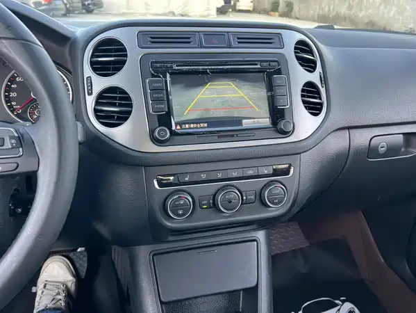 Volkswagen Tiguan 2014