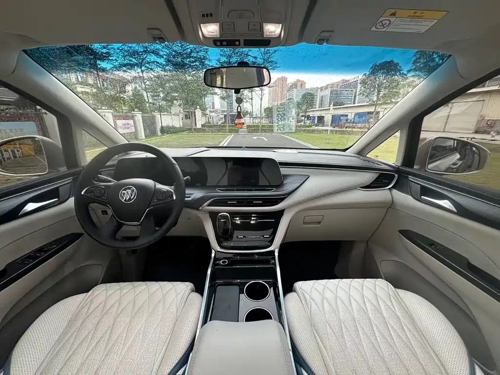 Buick GL8 2022 — фото 28