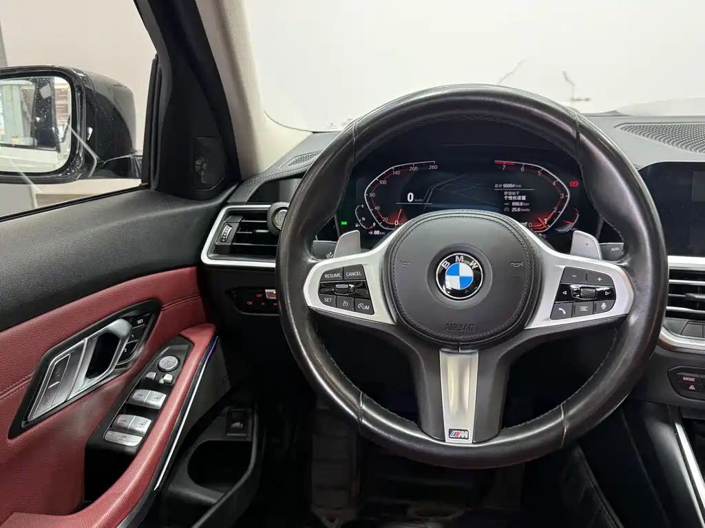 BMW 3 Series 2022 — фото 15