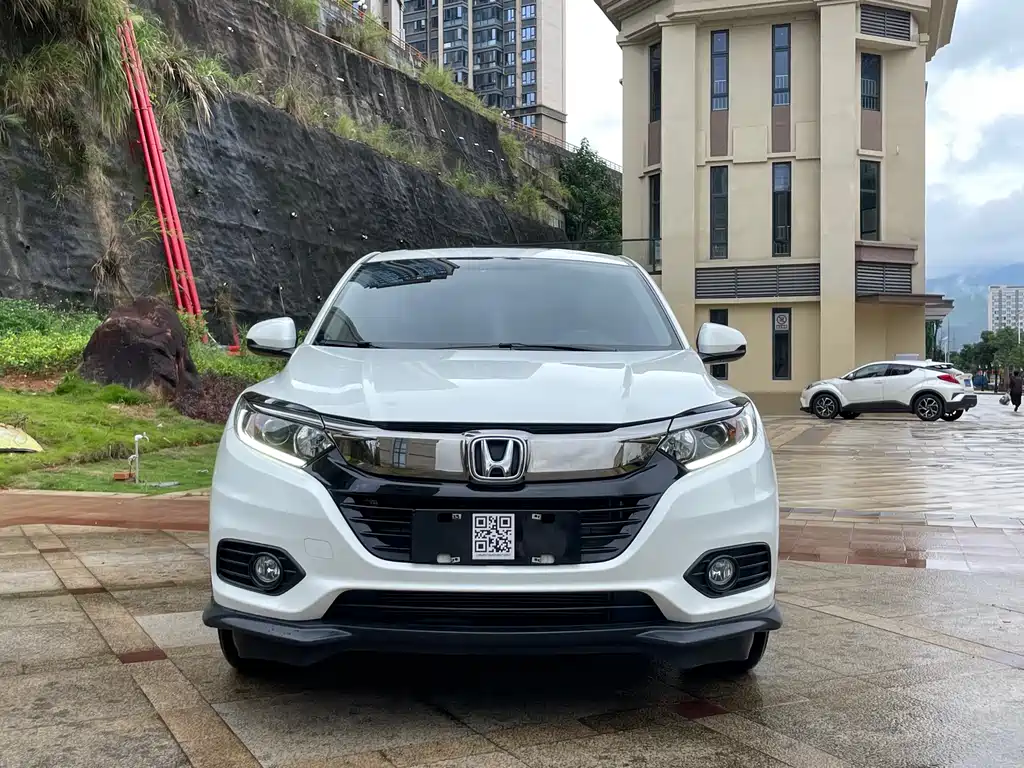 Honda Vezel 2022 — фото 3