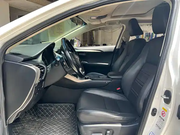 Lexus NX 2017
