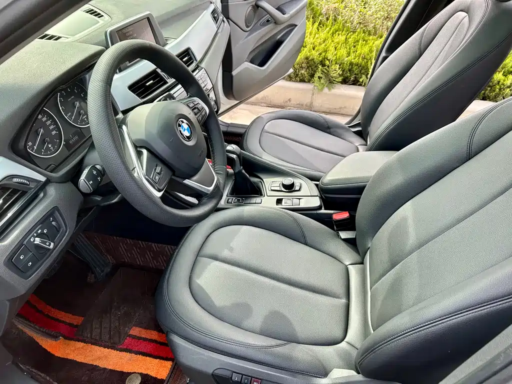 BMW X1 2017 — фото 7