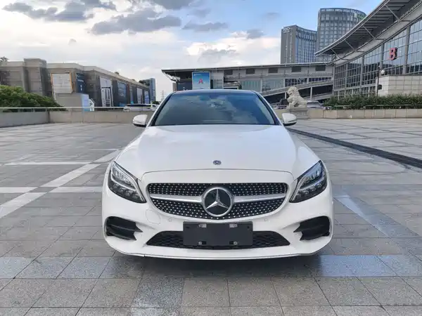 Mercedes-Benz C-Class 2020
