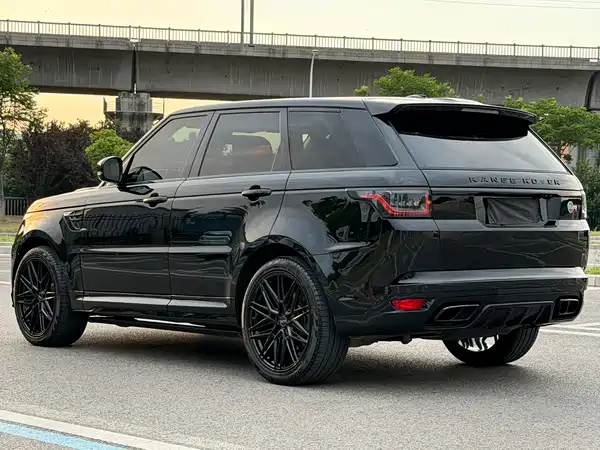 Land Rover Range Rover Sport 2015