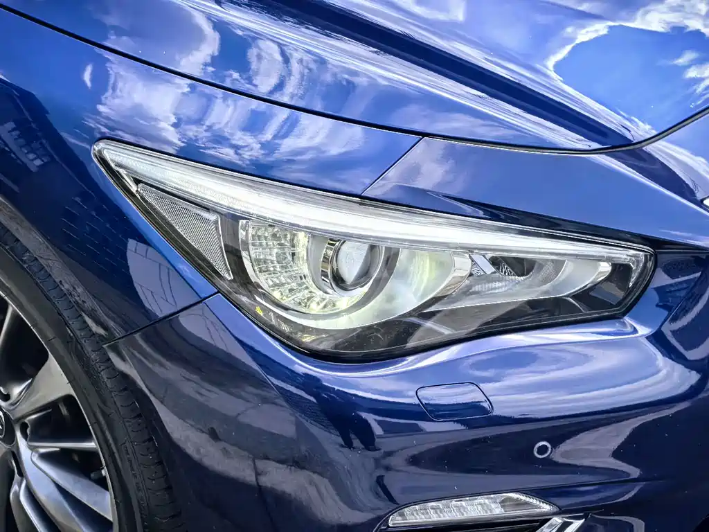Infiniti Q50L 2018 — фото 10