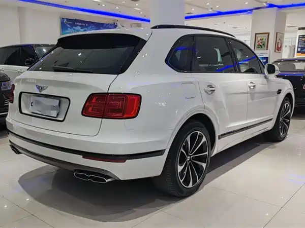 Bentley Bentayga Plug-In Hybrid 2019