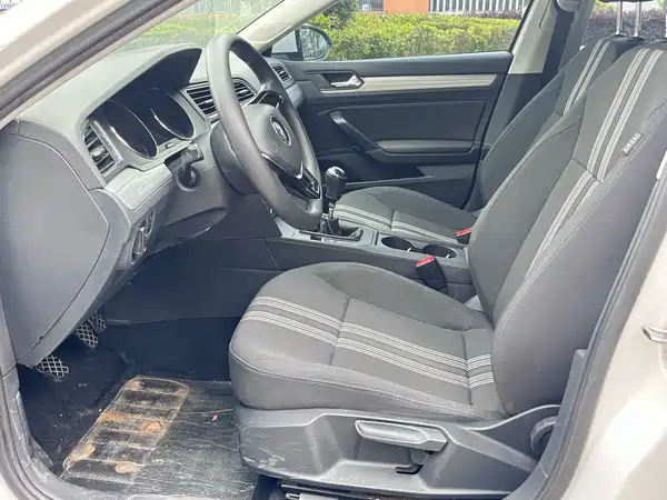 Volkswagen Lamando 2015