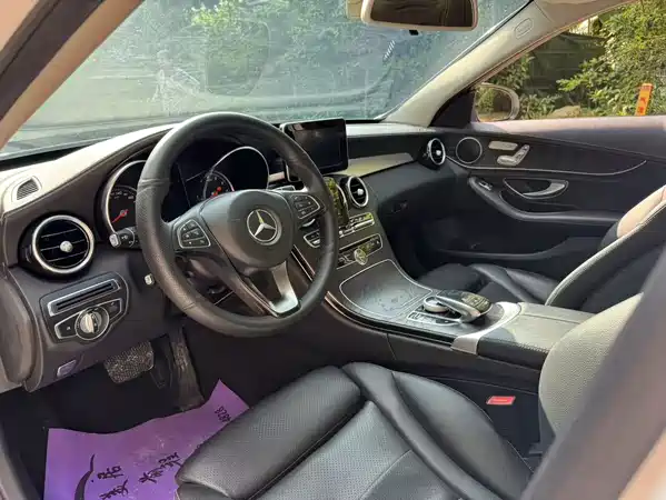 Mercedes-Benz C-Class 2018