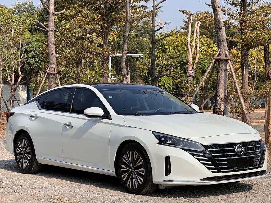 Nissan Teana 2023 — фото 3