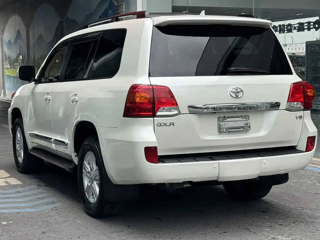 Toyota Land Cruiser 2014 — фото 4
