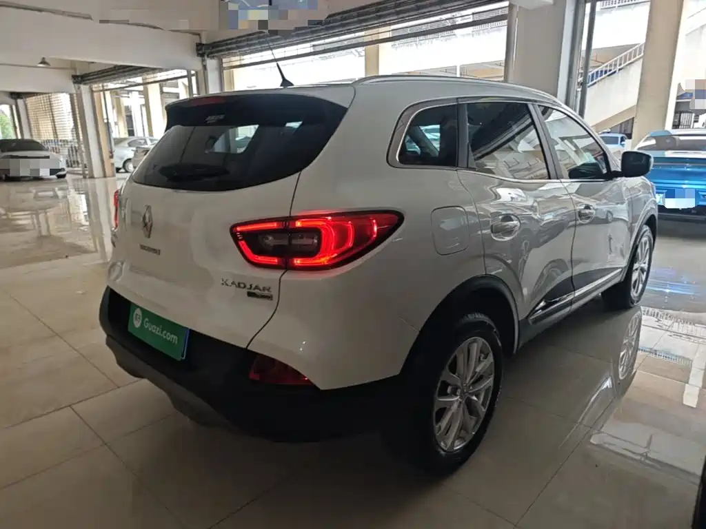 Renault Kadjar 2018 — фото 7