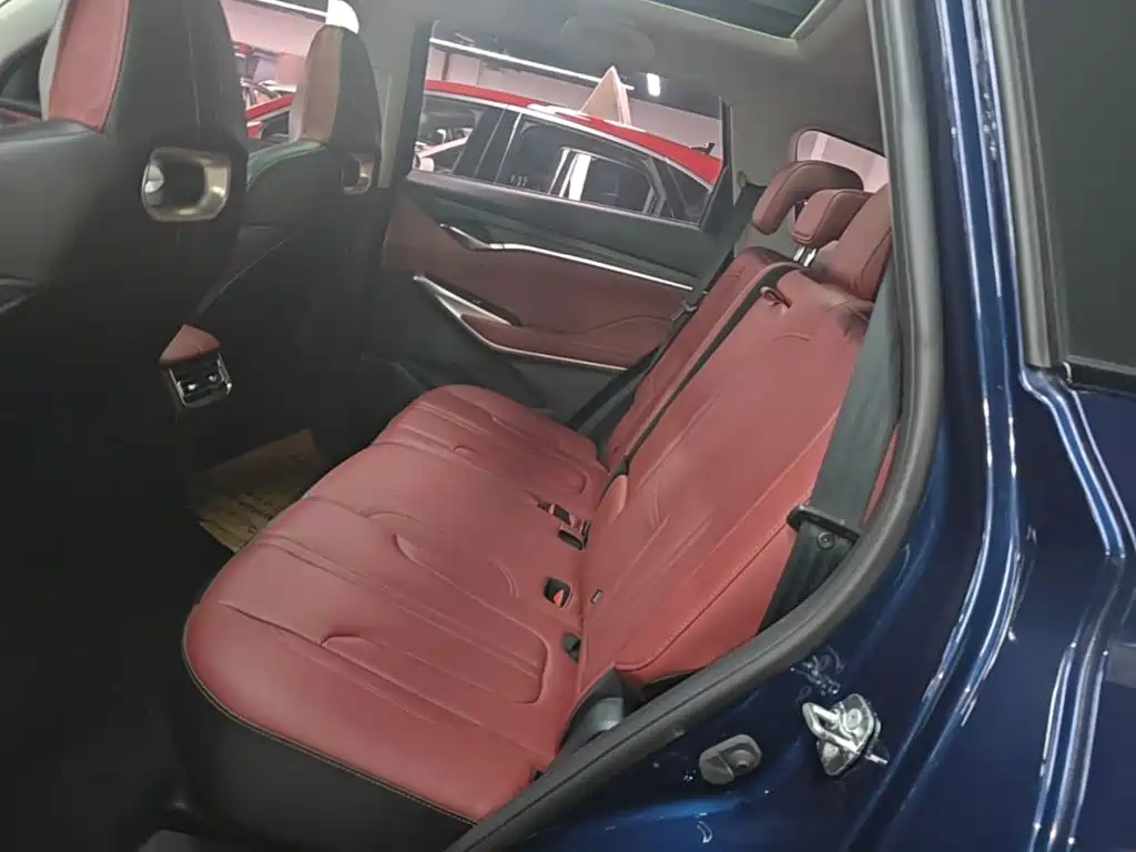 Changan CS75 PLUS 2021 — фото 17