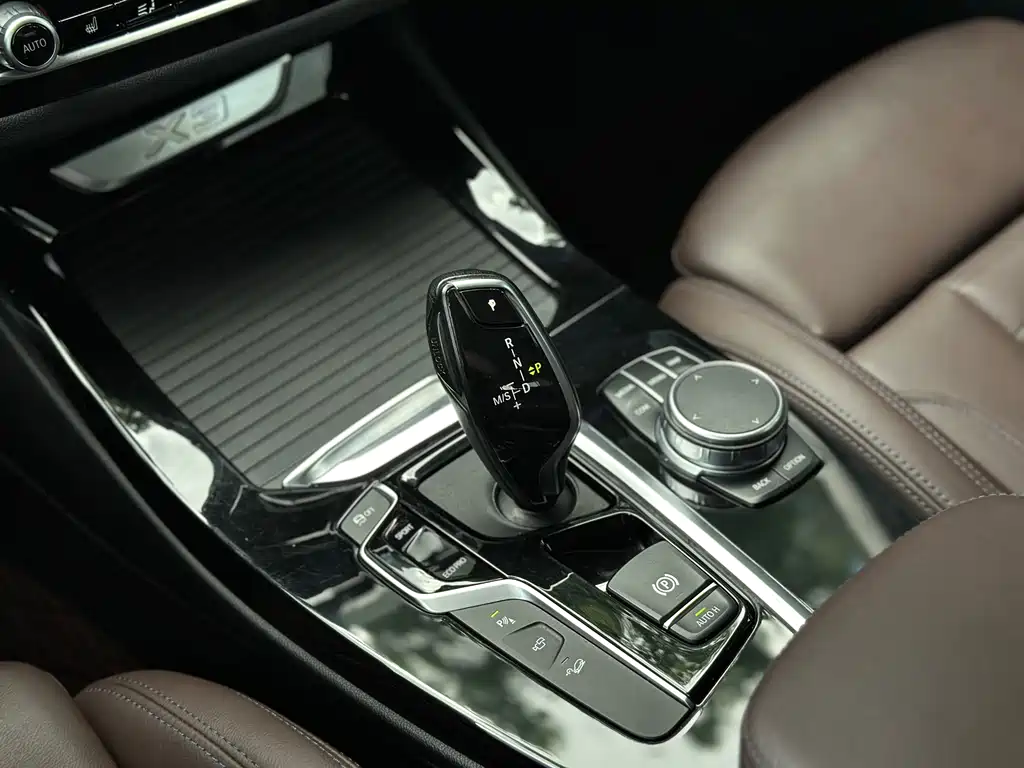 BMW X3 2021 — фото 14
