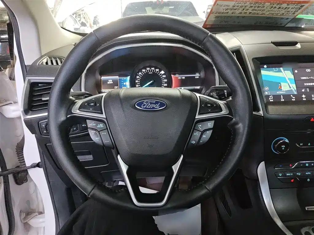 Ford Edge 2016 — фото 3