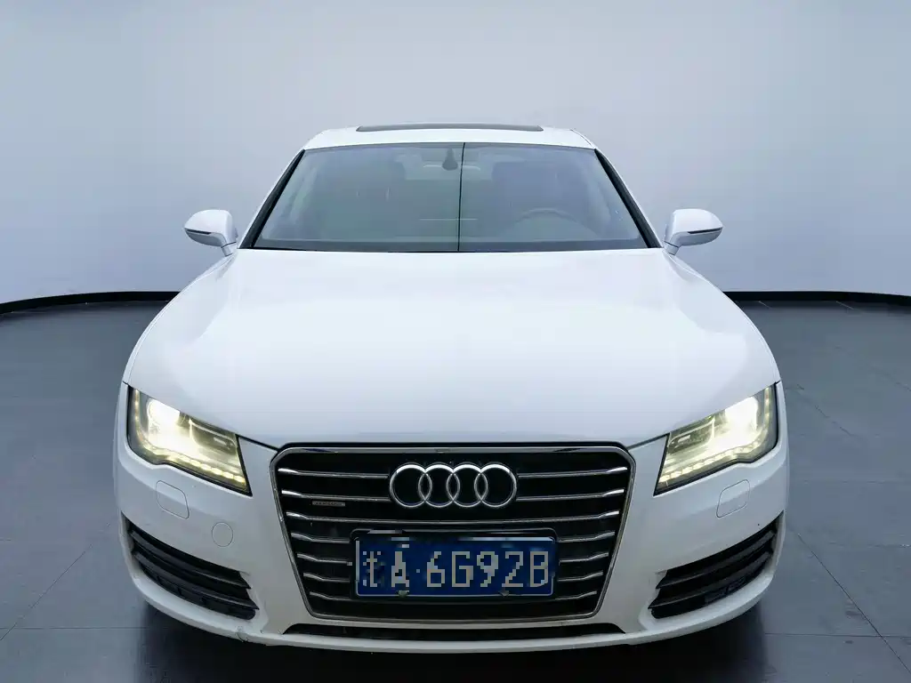 Audi A7 2013 — фото 2