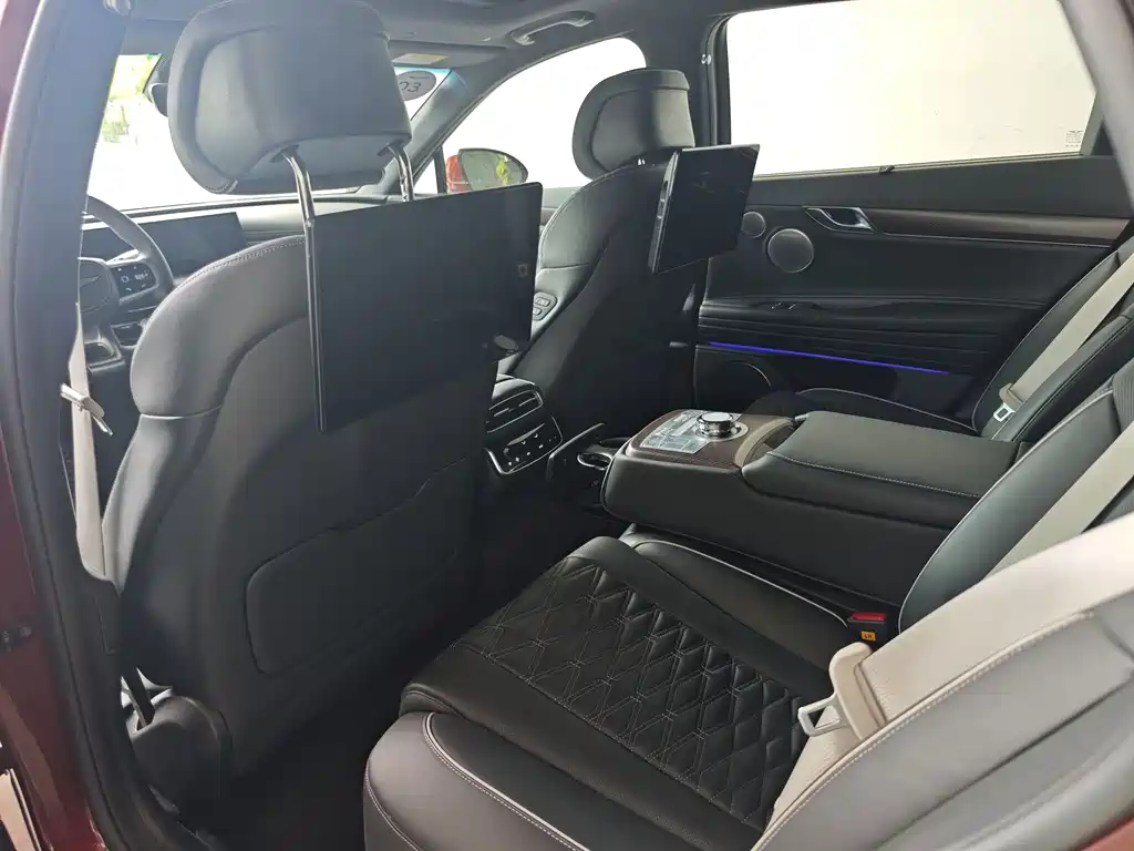 Genesis G80 2024