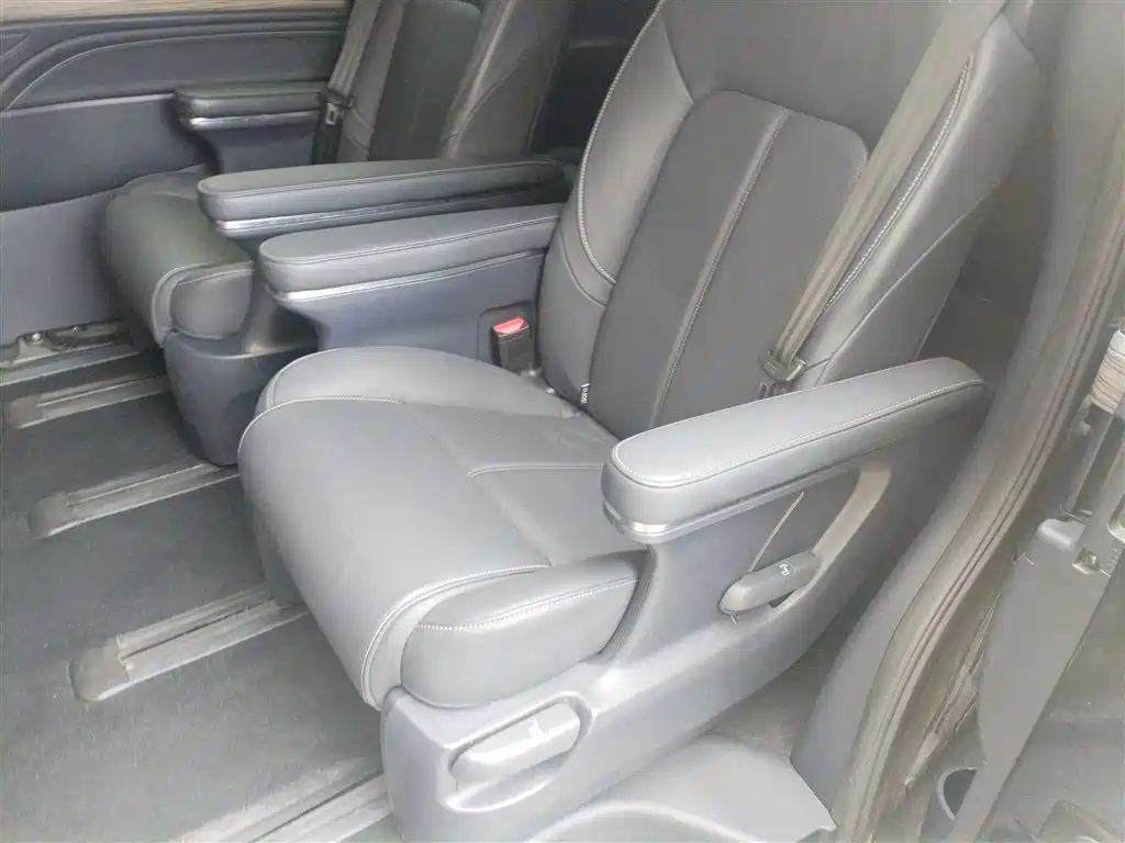 GAC Motor Trumpchi M8 2022 — фото 17