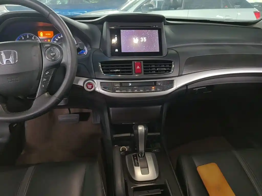 Honda Crosstour 2014 — фото 13