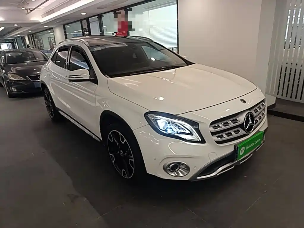 Mercedes-Benz GLA 2017