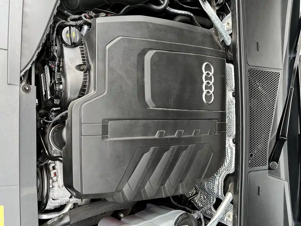 Audi A7L 2024 — фото 10
