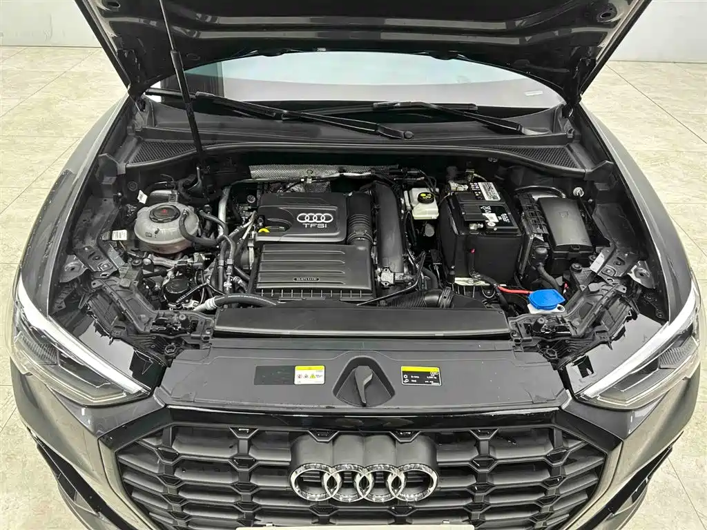 Audi Q3 2023 — фото 21
