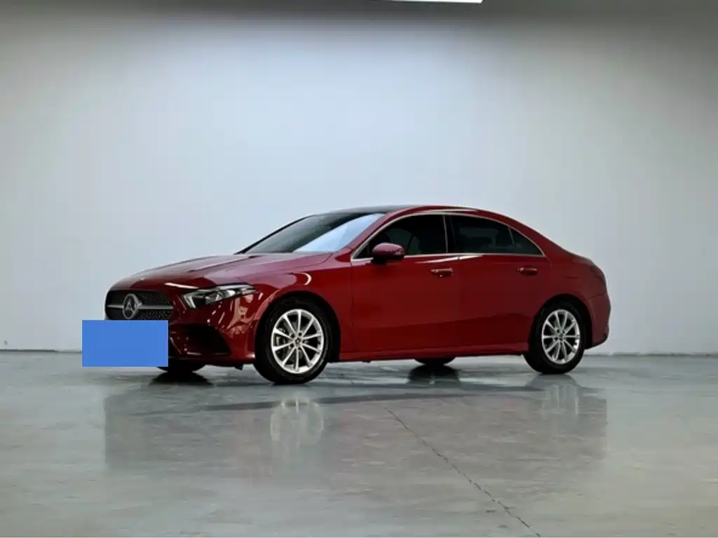 Mercedes-Benz A-Class 2020 — фото 1