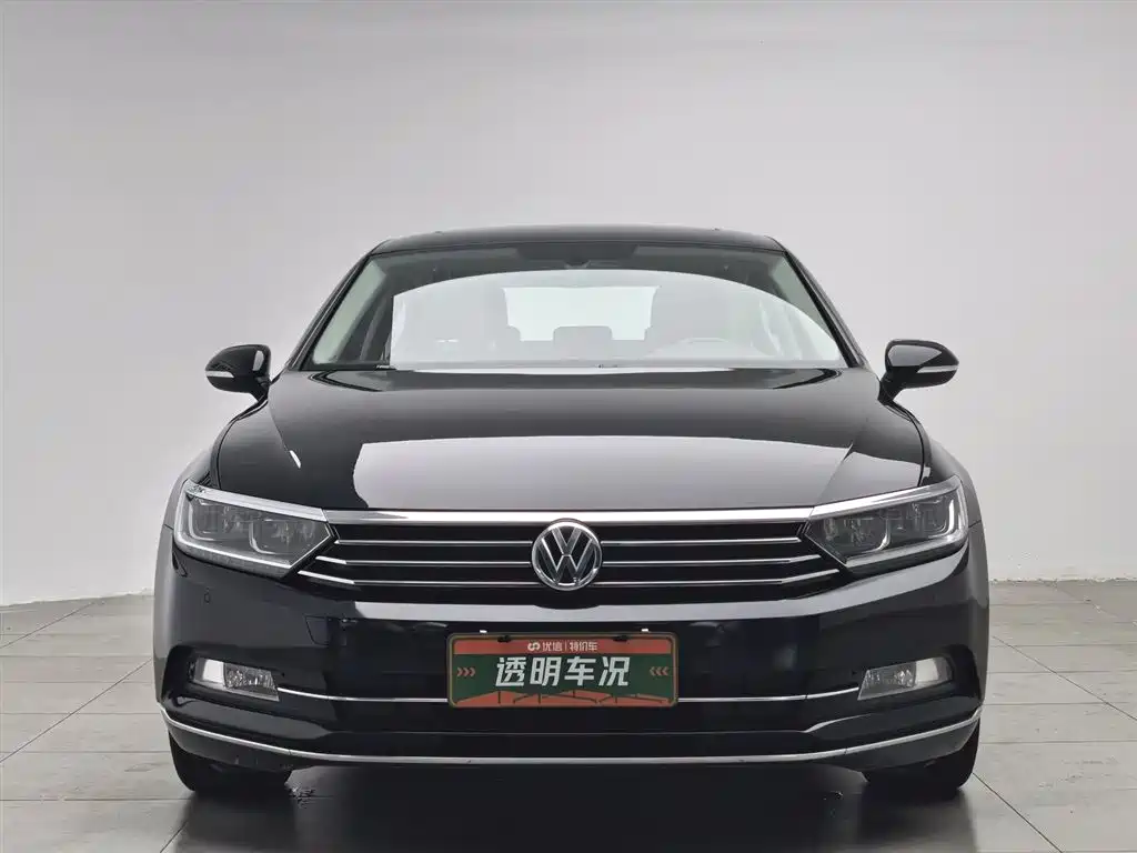 Volkswagen Magotan 2018 — фото 3