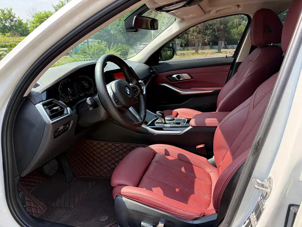 BMW 3 Series 2022