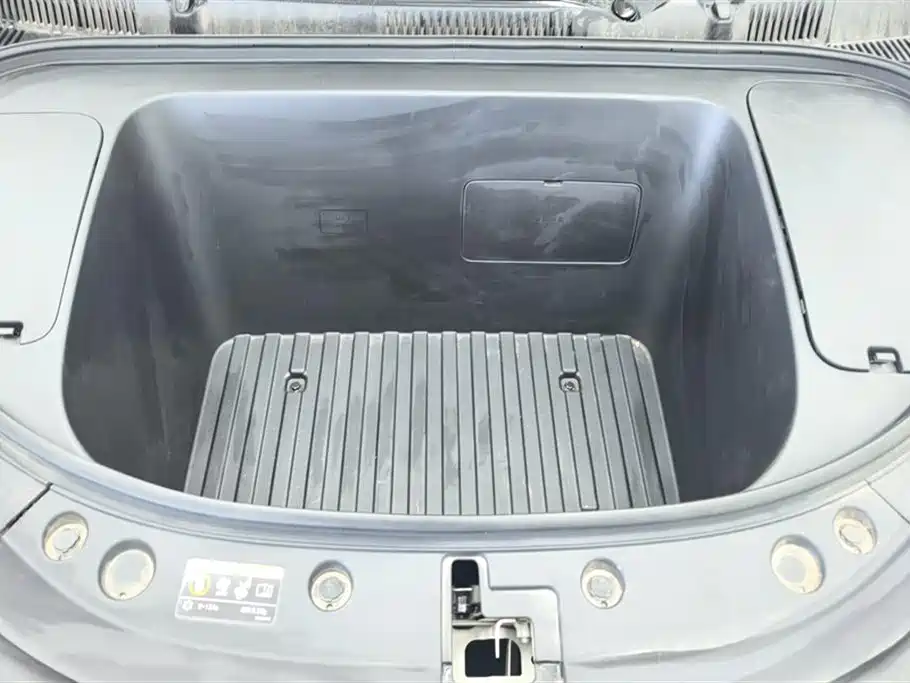 Geely Galaxy Starwish 2025 — фото 10