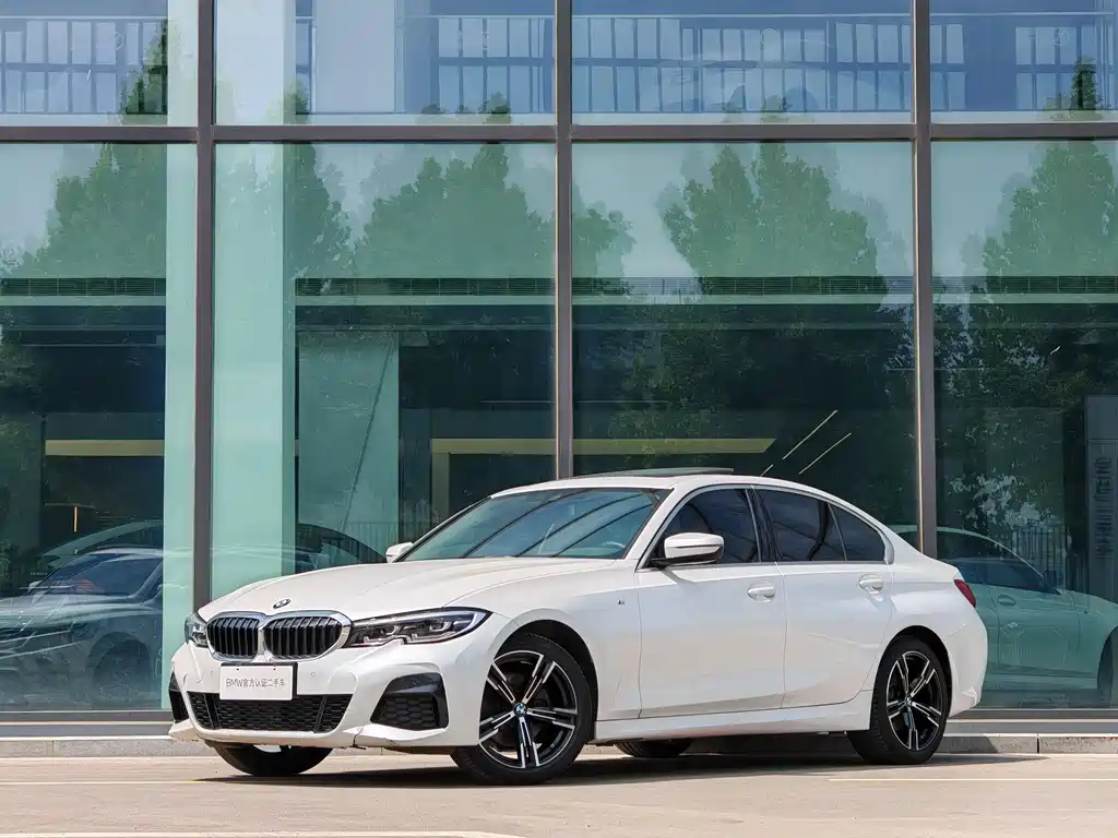 BMW 3 Series 2022