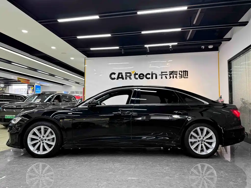 Audi A6L 2021