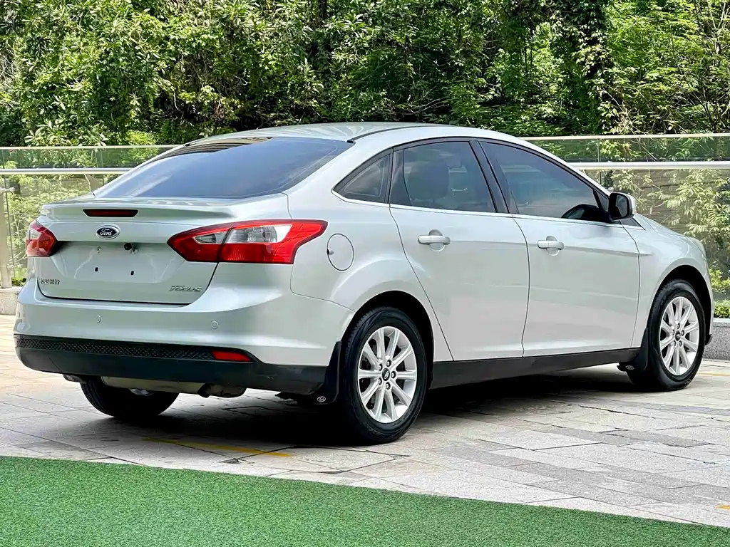 Ford Focus 2012