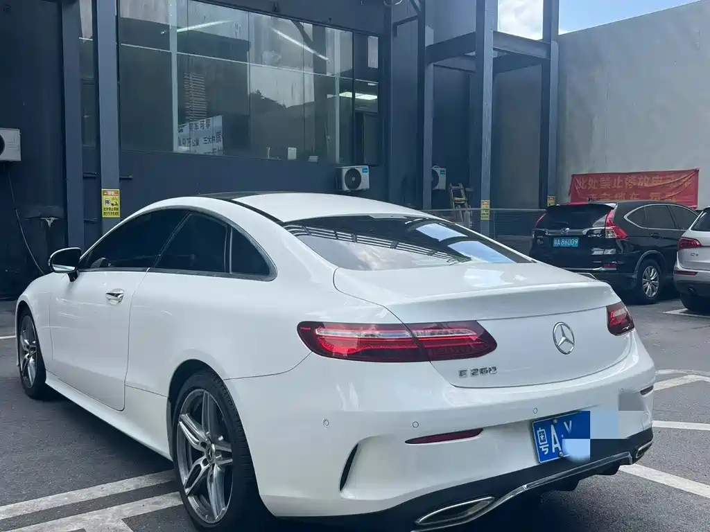 Mercedes-Benz E-Class 2020 — фото 4