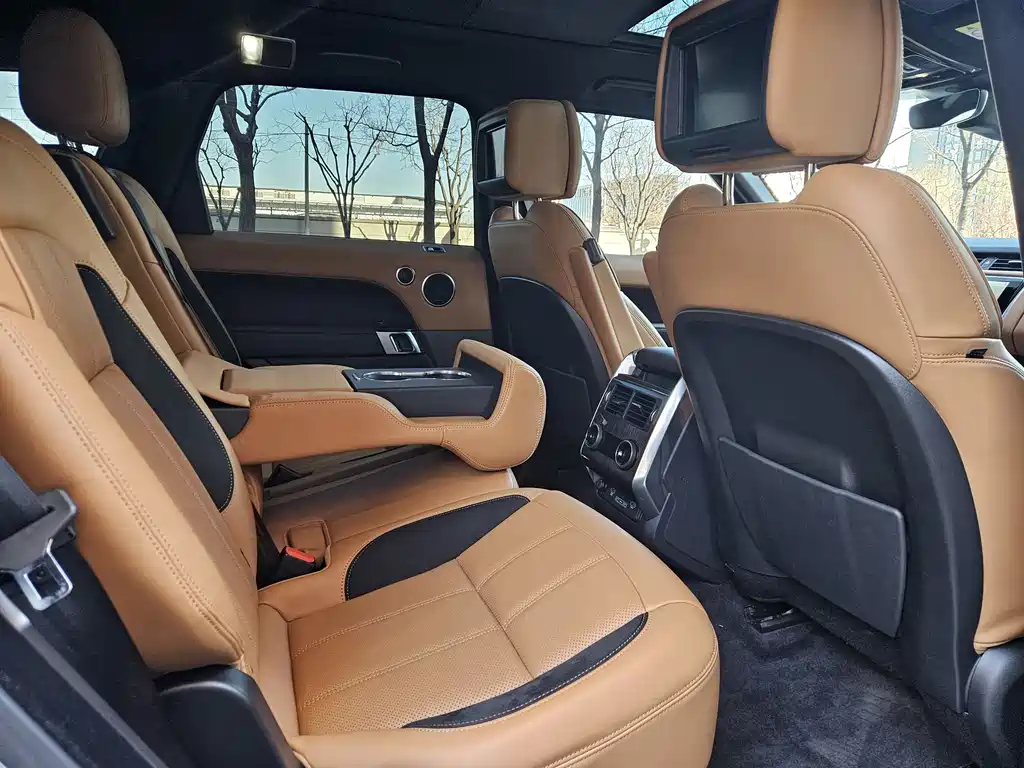 Land Rover Sport 2021 — фото 10