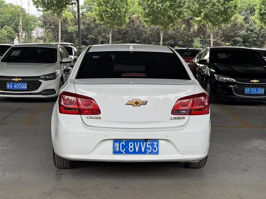 Chevrolet Cruze 2015 — фото 9