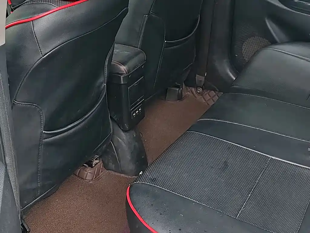 Toyota Vios 2016 — фото 10
