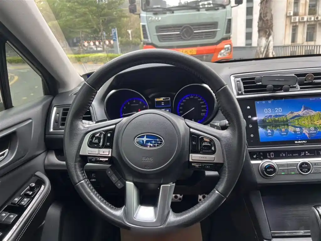 Subaru Outback 2016 — фото 5
