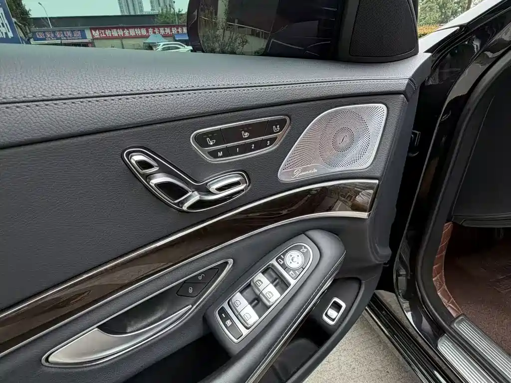Mercedes-Benz S-Class 2020 — фото 12
