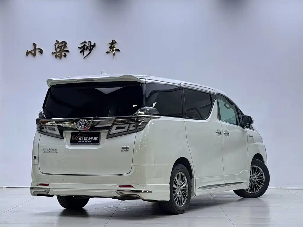 Toyota Vellfire 2021 — фото 3