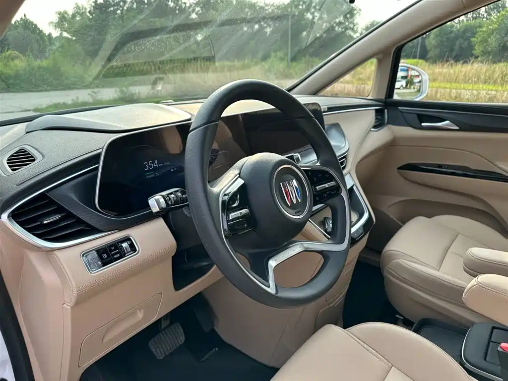 Buick GL8 New Energy 2025 — фото 14