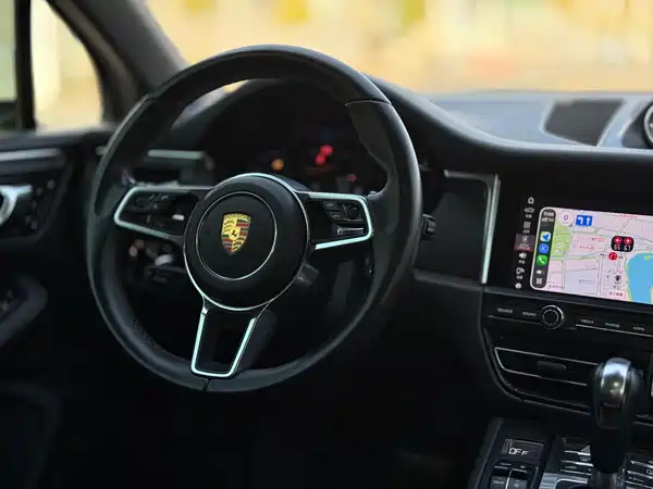 Porsche Macan 2022
