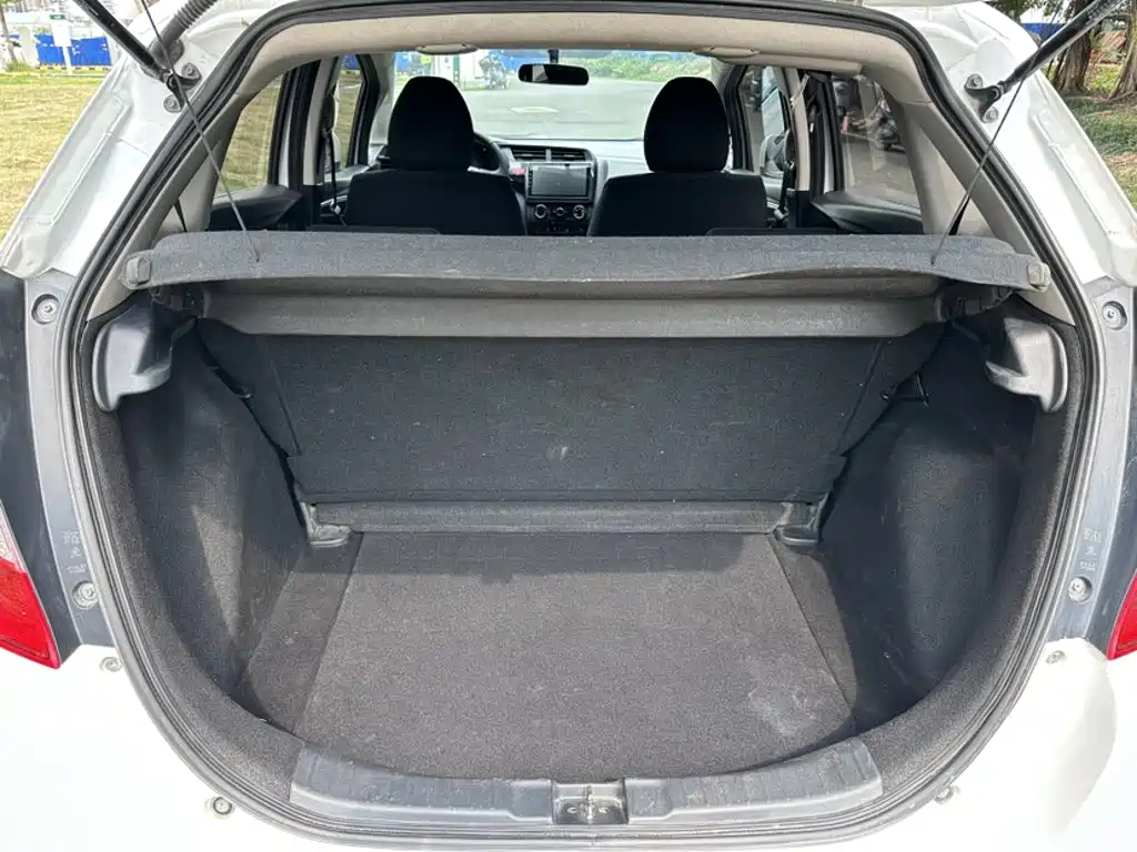 Honda Fit 2015 — фото 10