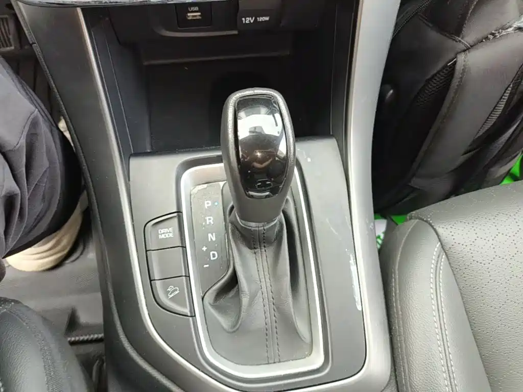 Hyundai ix35 2018 — фото 14