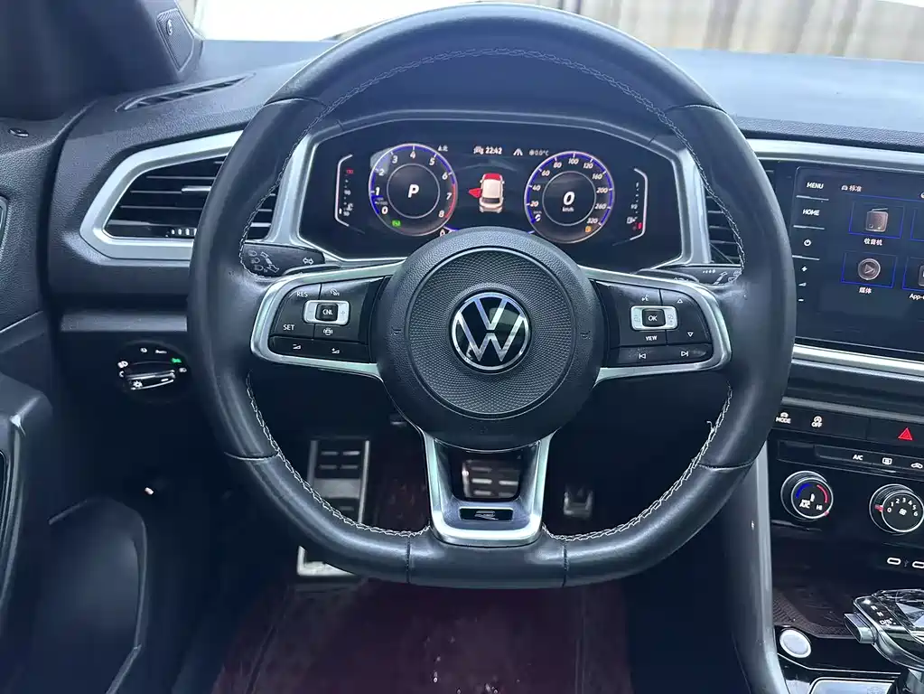 Volkswagen T-Roc 2022 — фото 16