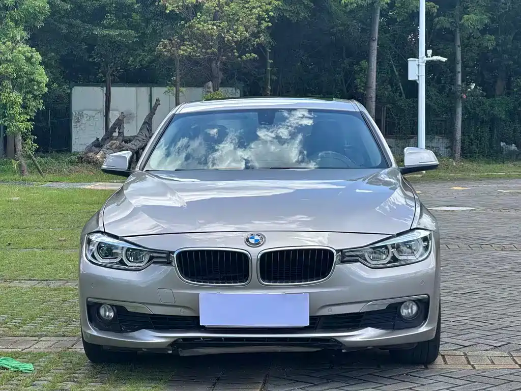 BMW 3 Series 2016