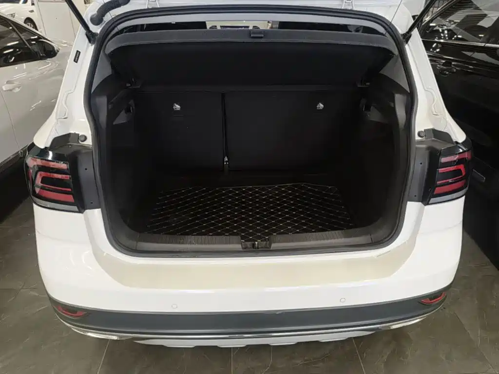 Volkswagen T-Cross 2020 — фото 19