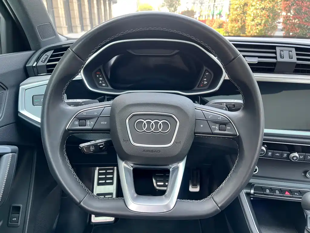 Audi Q3 2024