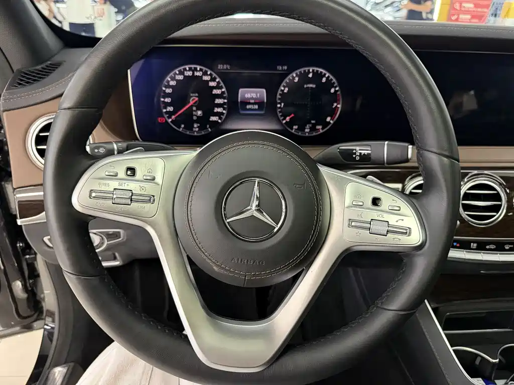 Mercedes-Benz S-Class 2019 — фото 9