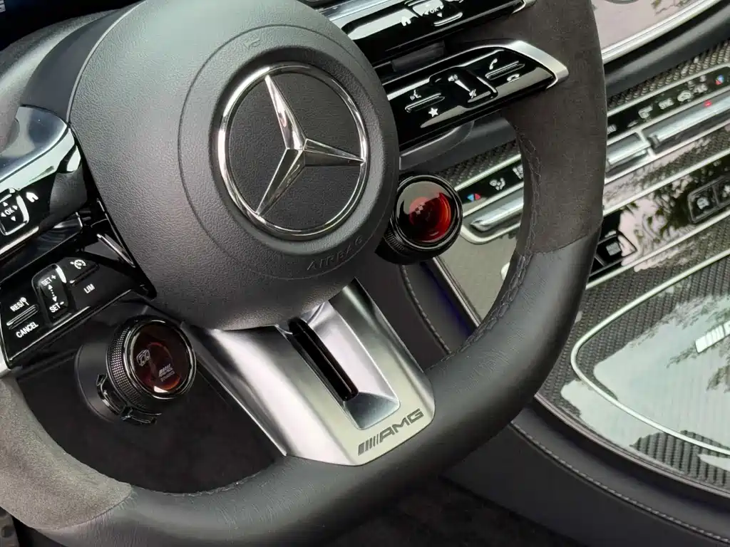 Mercedes-Benz E-Class AMG 2021 — фото 17